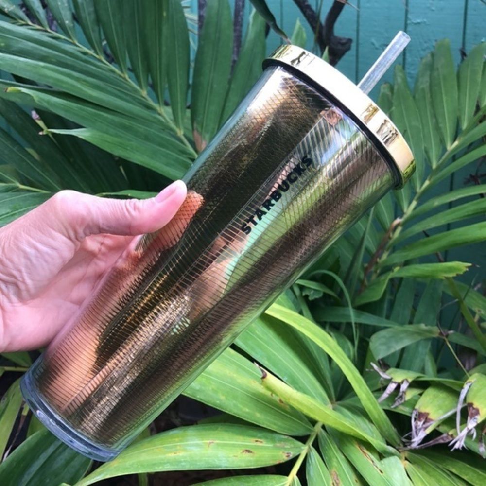 2014 Starbucks Gold Dot foil Venti - Picture 1 of 7
